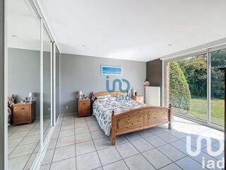  Villa  vendre 7 pices 214 m