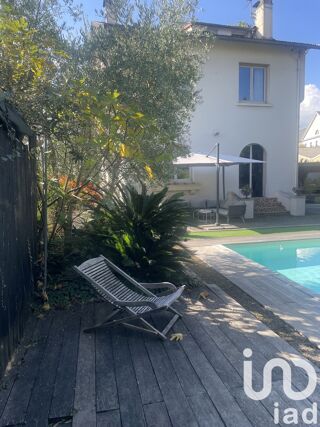  Maison � vendre 6 pi�ces 207 m�