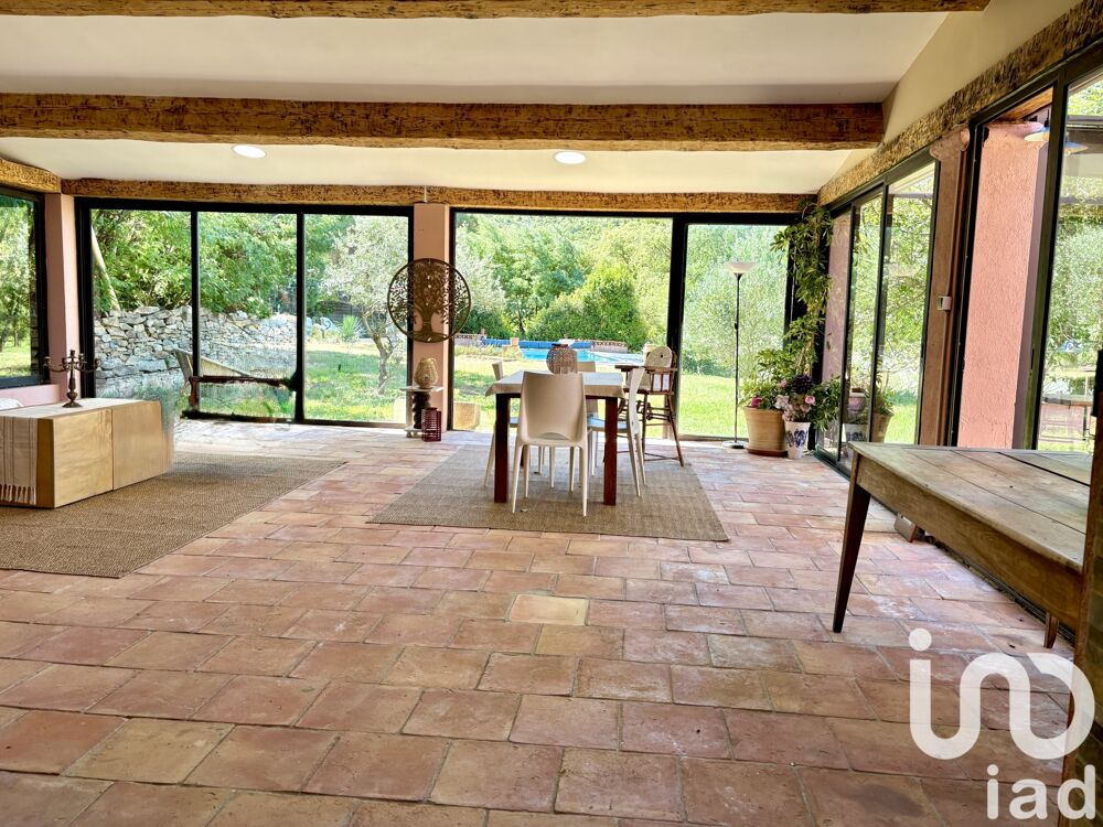 � vendre  Maison Bormes-les-Mimosas (83230)