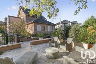  Maison � vendre 15 + pi�ces 237 m�