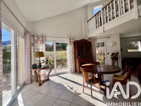   Vente Maison/villa 6 pi�ces Maison - 6 pi�ce(s) - 185 m�