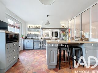  Maison � vendre 7 pi�ces 180 m�