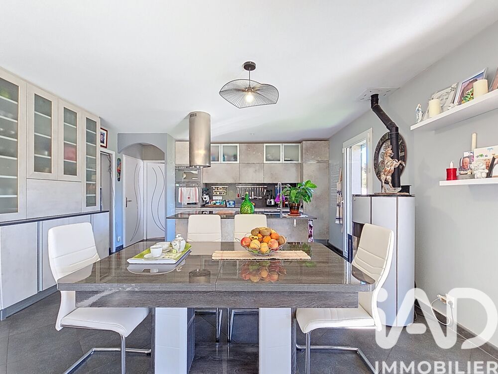 � vendre  Maison Colomars (06670)