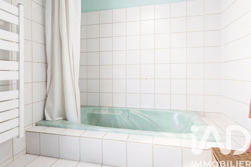 � vendre  Maison La Motte-d'Aigues (84240)