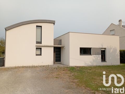   Vente Maison d'architecte 5 pi�ces Villa - 5 pi�ce(s) - 124 m�
