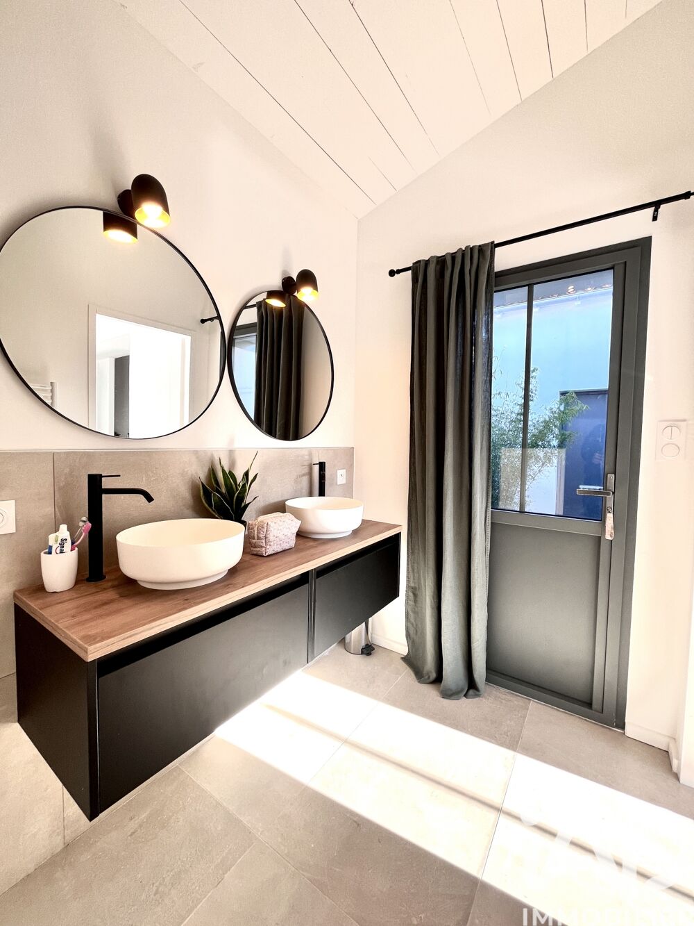 � vendre  Villa La Flotte (17630)