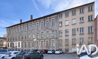  Immeuble � vendre 2600 m�