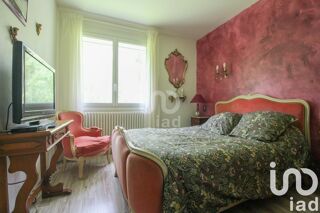  Maison  vendre 6 pices 275 m