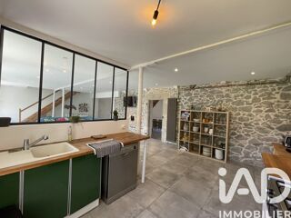  Maison � vendre 10 pi�ces 240 m�