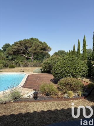  Maison  vendre 7 pices 220 m