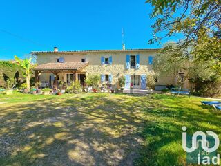  Maison  vendre 8 pices 223 m