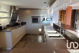  Maison � vendre 15 + pi�ces 343 m�