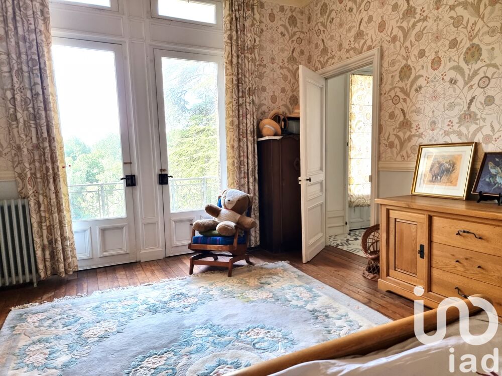  vendre  Proprit/chteau Jarnac (16200)