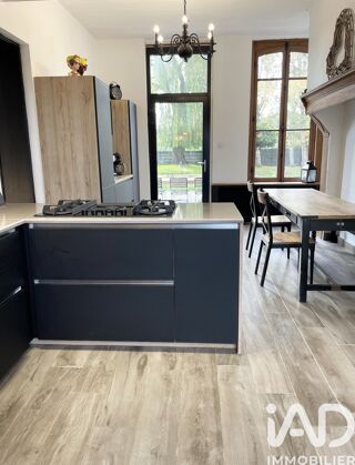  Maison � vendre 10 pi�ces 379 m�