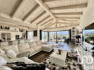  Maison � vendre 5 pi�ces 243 m�