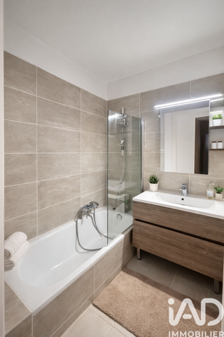  Appartement � vendre 4 pi�ces 80 m�