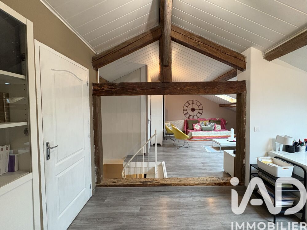 � vendre  Maison Saint-Julien-en-Genevois (74160)