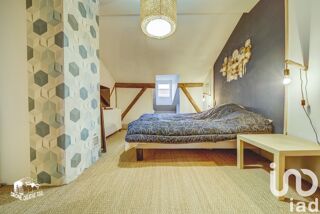  Maison � vendre 9 pi�ces 210 m�