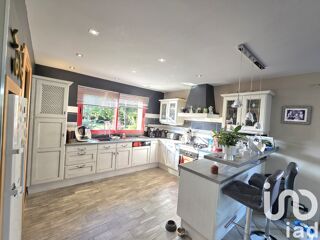  Maison � vendre 7 pi�ces 213 m�