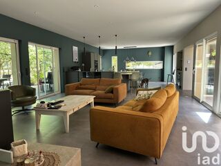  Maison � vendre 8 pi�ces 320 m�