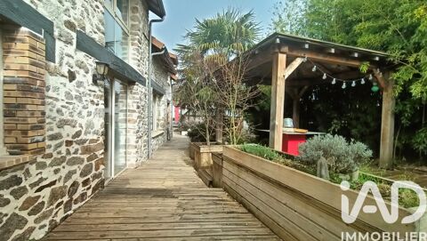   Vente Maison/villa 11 pi�ces Maison - 11 pi�ce(s) - 180 m�