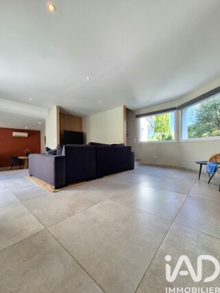  Villa � vendre 6 pi�ces 242 m�