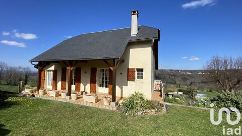   Vente Maison de village 7 pi�ces Maison - 7 pi�ce(s) - 210 m�