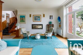  Maison � vendre 9 pi�ces 280 m�