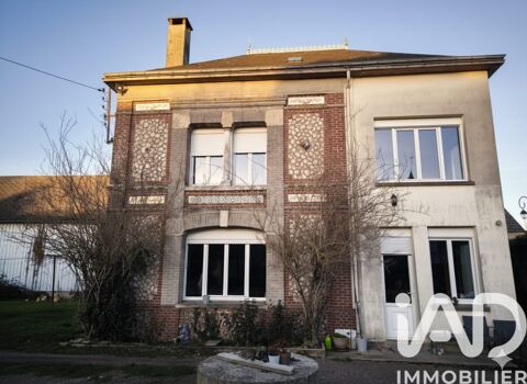   Vente Maison de village 7 pi�ces Maison - 7 pi�ce(s) - 130 m�