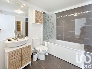  Appartement  vendre 2 pices 42 m