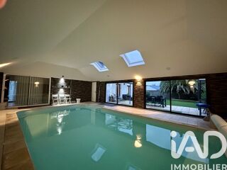  Maison  vendre 8 pices 260 m