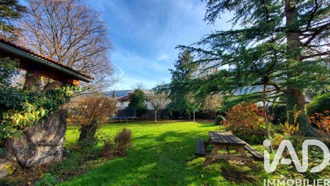   Vente Maison/villa 7 pi�ces Maison - 7 pi�ce(s) - 207 m�