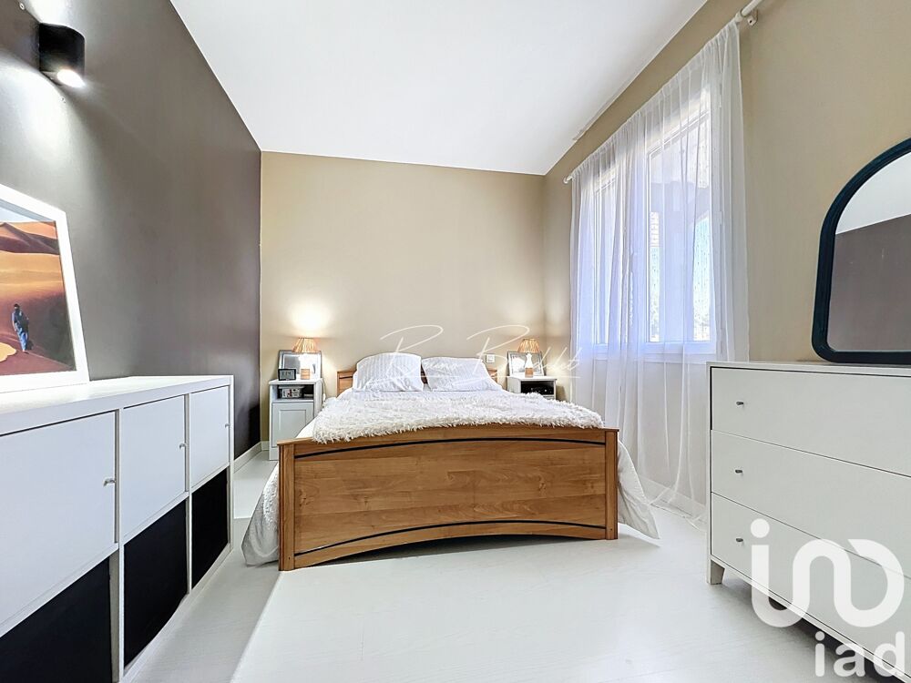 � vendre  Maison Cr�on (33670)