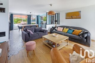  Maison � vendre 9 pi�ces 198 m�