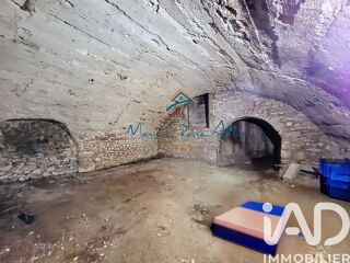  Immeuble � vendre 121 m�