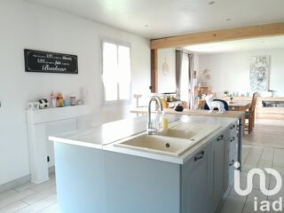  Maison  vendre 8 pices 140 m