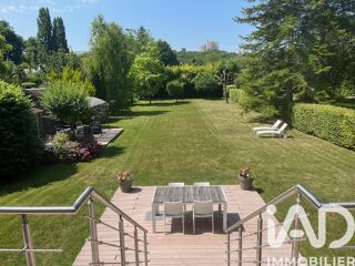 Villa � vendre 9 pi�ces 225 m�