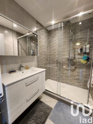  Appartement � vendre 4 pi�ces 77 m�