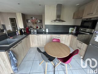  Maison  vendre 6 pices 126 m