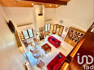  Maison � vendre 8 pi�ces 237 m�