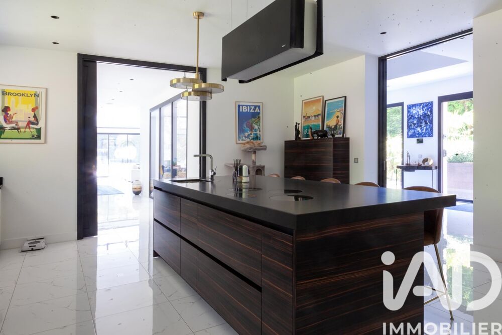 � vendre  Villa Marnes-la-Coquette (92430)