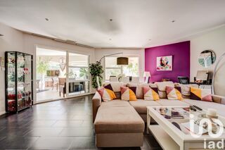  Maison � vendre 7 pi�ces 238 m�