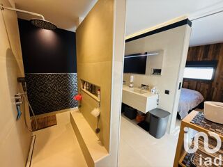  Villa  vendre 7 pices 165 m