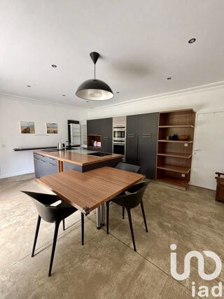  Maison  vendre 7 pices 260 m