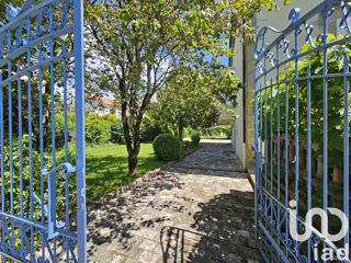  Maison  vendre 10 pices 304 m