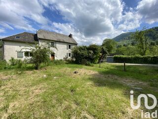  Maison  vendre 8 pices 215 m