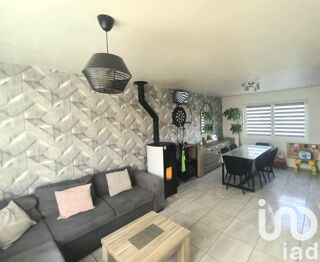  Maison  vendre 4 pices 82 m