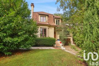  Maison  vendre 8 pices 250 m