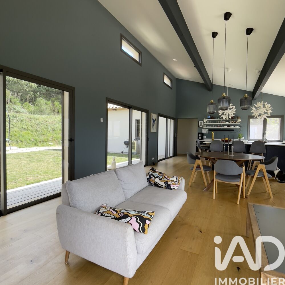 � vendre  Maison Oms (66400)