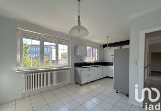  Maison  vendre 6 pices 141 m